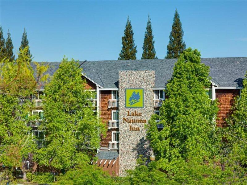 Lake Natoma Inn Folsom Buitenkant foto