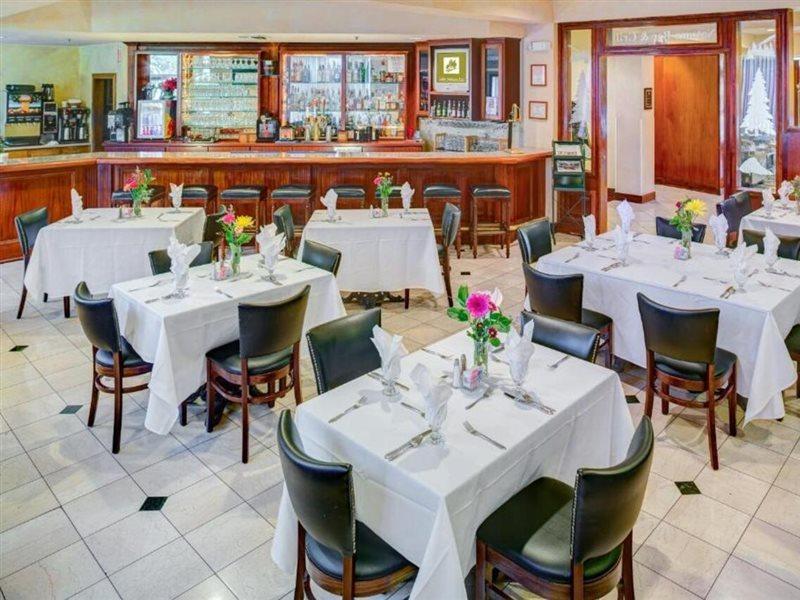 Lake Natoma Inn Folsom Buitenkant foto