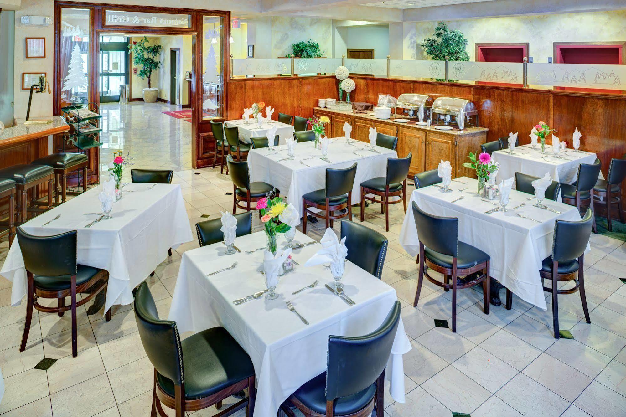 Lake Natoma Inn Folsom Buitenkant foto